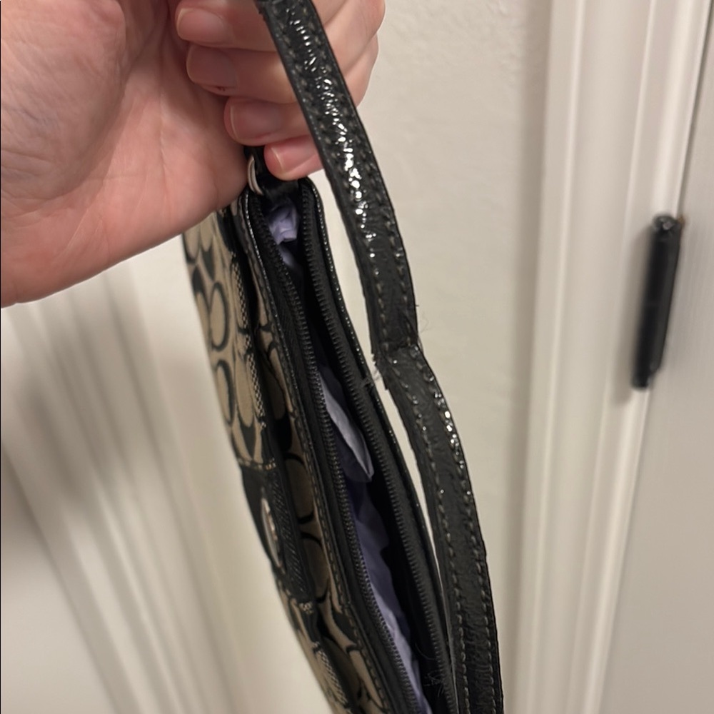 Coach Signature Stripe Large Wristlet- Black - Picture 2 of 5